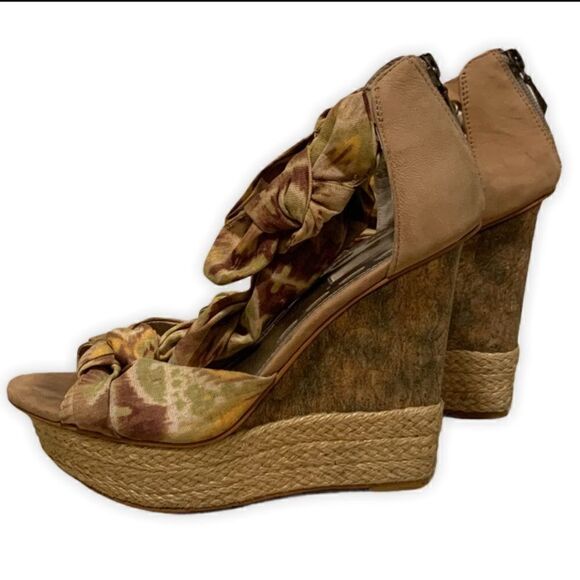 RACHEL Rachel Roy Wedges Size: 7.5 - Picture 5 of 8